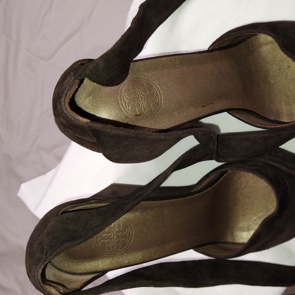 TORY BURCH BROWN SUEDE ANKLE TIE WEDGES, SZ 10. - Picture 6 of 10